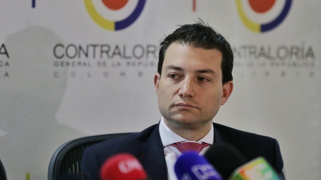 Carlos Felipe Córdoba exhibe su experiencia como contralor en debate presidencial