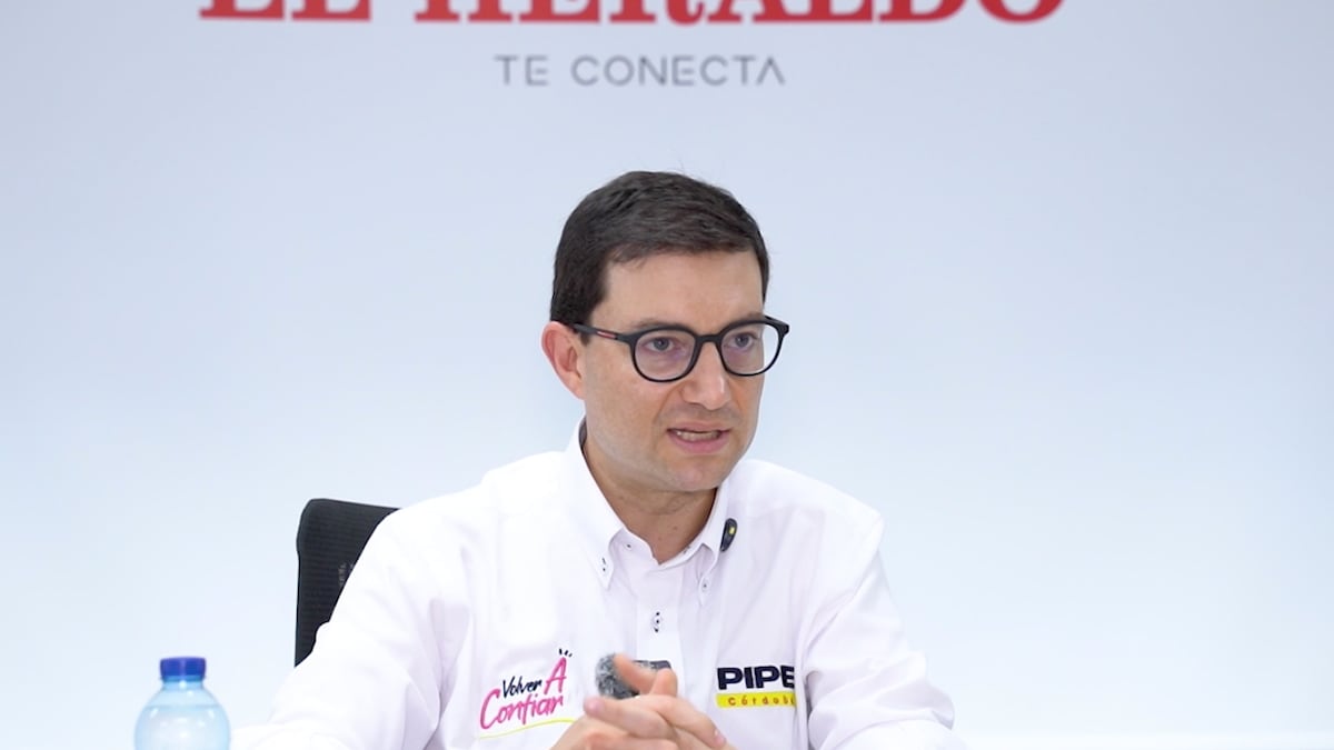 Felipe Córdoba plantea cárceles tipo Bukele y reducción de impuestos