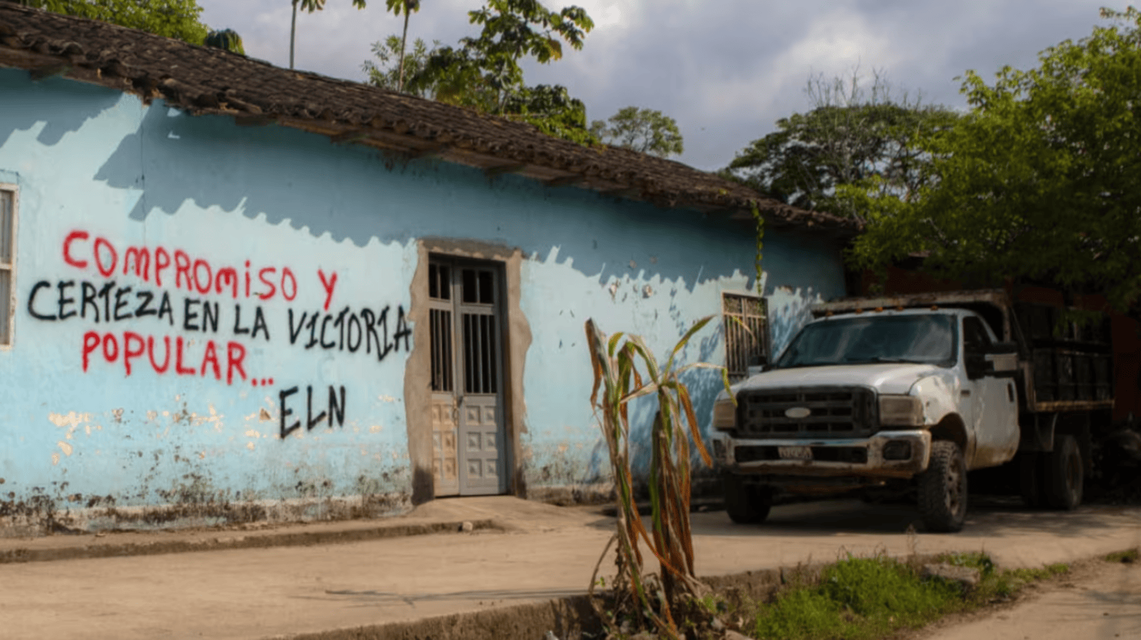 Paro armado del ELN provoca restricciones y pone en jaque la seguridad nacional